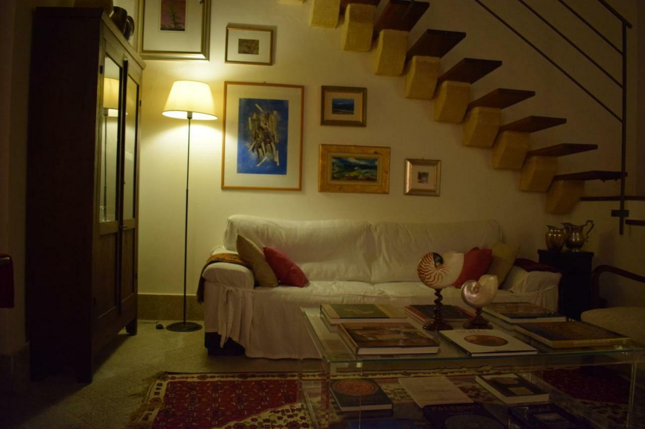 Loft 'Le Vie Del Centro' Hotel Marsala Exterior photo